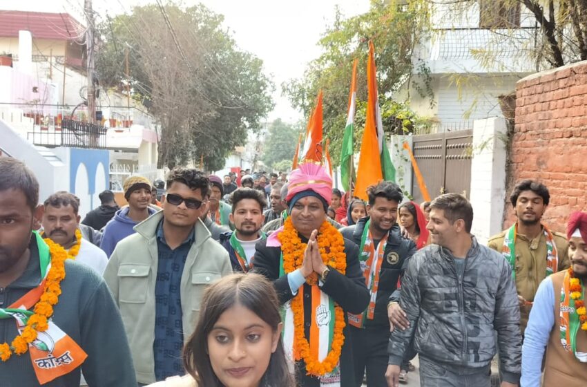  वार्ड 17 चुक्खूवाला से कांग्रेस पार्टी के पार्षद प्रत्याशी अर्जुन सोनकर ने किया शक्ति प्रदर्शन।मेयर पद के उम्मीदवार वीरेंद्र पोखरियाल व वार्ड 17 चुक्खूवाला से पार्षद प्रत्याशी अर्जुन सोनकर ने किया शक्ति प्रदर्शन।