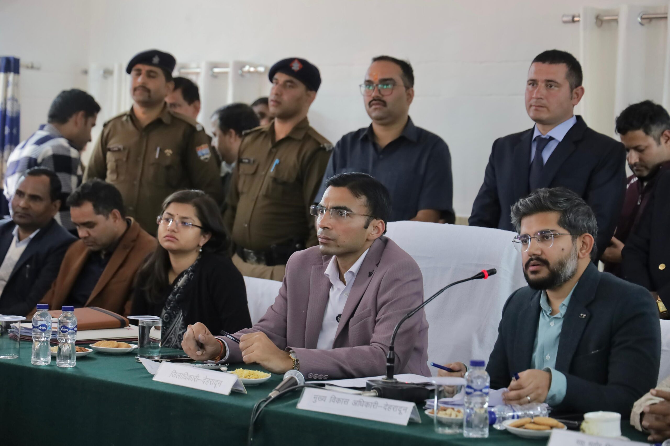  जिलाधिकारी सविन बंसल ने सामुदायिक स्वास्थ्य केंद्र सहिया में  अल्ट्रासाउंड मशीन उपलब्ध कराई।