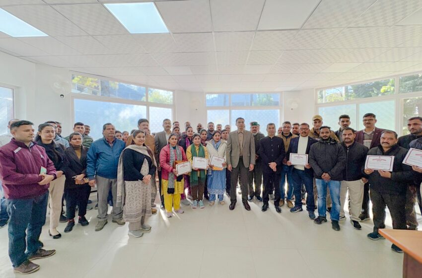  जिलाधिकारी सविन बंसल ने कलेक्टेट में डे-आफिसर कक्ष का लोकार्पण किया।