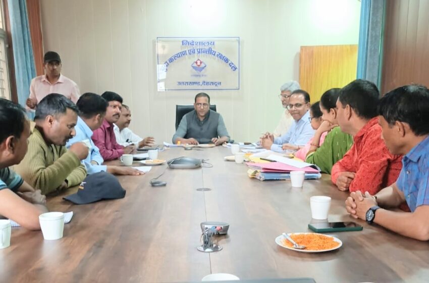  निदेशक श्री प्रशांत आर्य के नेतृत्व में पीआरडी जवानों के प्रतिनिधिमंडल के साथ जवानों की मांगों के संबंध में बैठक की।