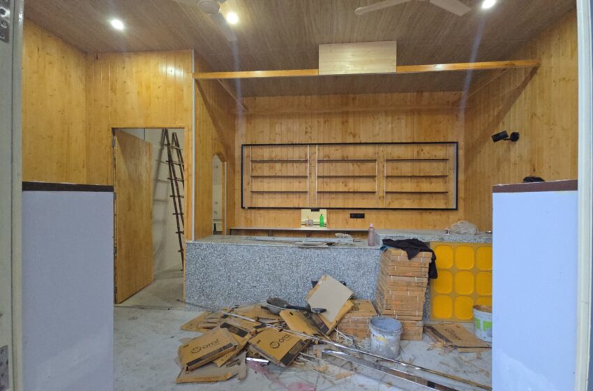 जिले में आधुनिक आउटलेट/कैफे/रेस्टोरेंट निर्माण कार्य तेजी से गतिमान।