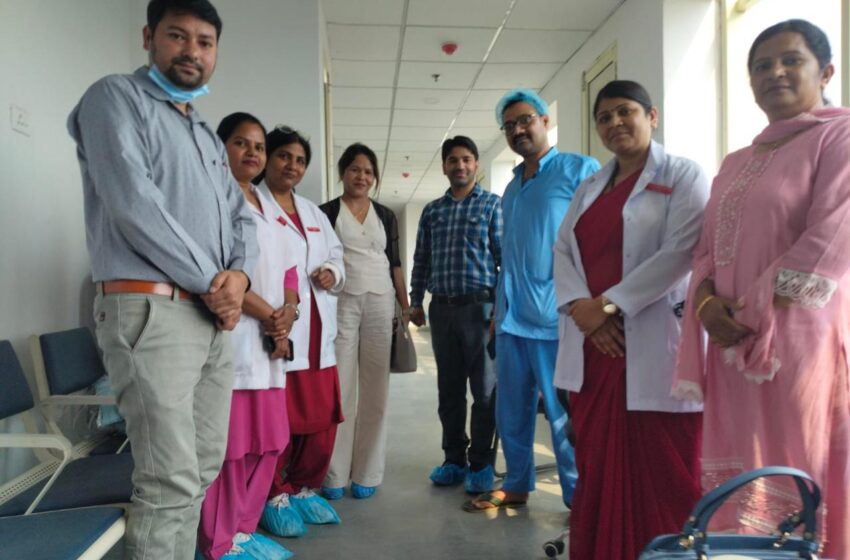 प्रांतीय उत्तराखंड नर्सेज सर्विसेज एसोसिएशन समिति की  चिकित्सा शिक्षा के पदाधिकारियों संग हुई बैठक।