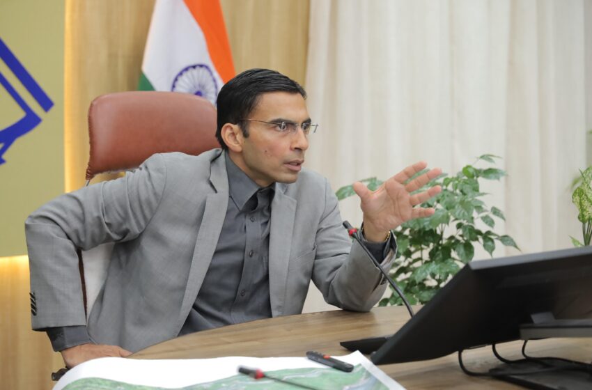 मा0 मुख्यमंत्री पुष्कर सिंह धामी की प्रेरणा से दून शहर में नए नए प्रोजेक्ट लाकर आधुनिकता की ओर ले जाने में जुटे जिलाधिकारी सविन बंसल।