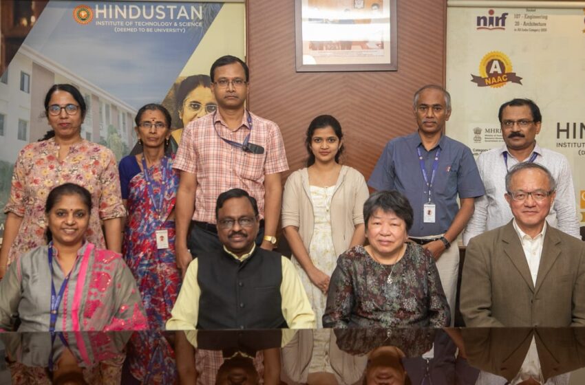 प्रोफेसर इंद्रजीत शॉन ने फोटोकैटलिटिक सिस्टम विकसित किया ।