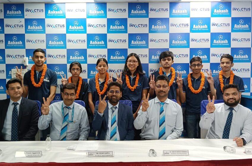  देहरादून से 32 से अधिक आकाशियन्स ने JEE एडवांस्ड 2025 में शानदार प्रदर्शन किया।