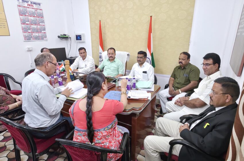  उत्तराखण्ड अन्य पिछड़ा वर्ग आयोग, देहरादून के मा० अध्यक्ष संजय नेगी की अध्यक्षता में विभिन्न प्रकरणों पर सुनवाई की गई।