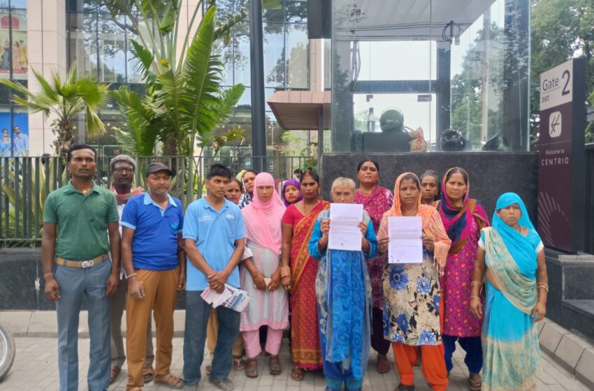  बस्तियों से महिला प्रतिनिधियो ने मुख्यमंत्री पुष्कर सिंह धामी को को अपने ही बयानों की याद दिलाई।