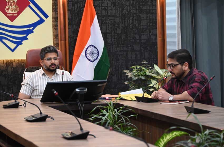  त्रिस्तरीय पंचायत चुनाव को लेकर कार्मिकों का हुआ पहला रेन्डमाइजेशन।