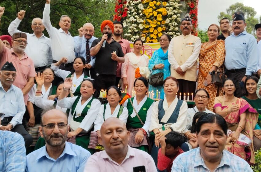  संयुक्त नागरिक संगठन ने कारगिल युद्ध में शहीदों की याद में श्रद्धांजलि सभा की।