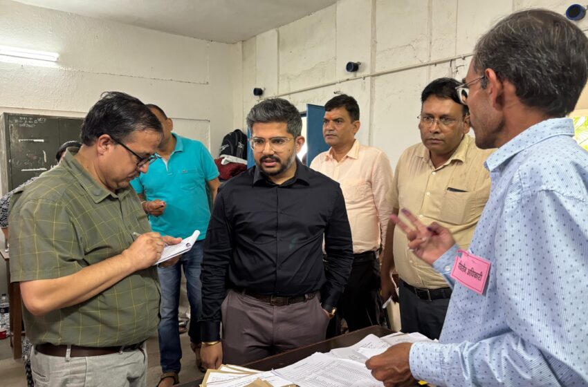  उप जिला निर्वाचन अधिकारी ने किया मतदेय स्थलों का निरीक्षण।