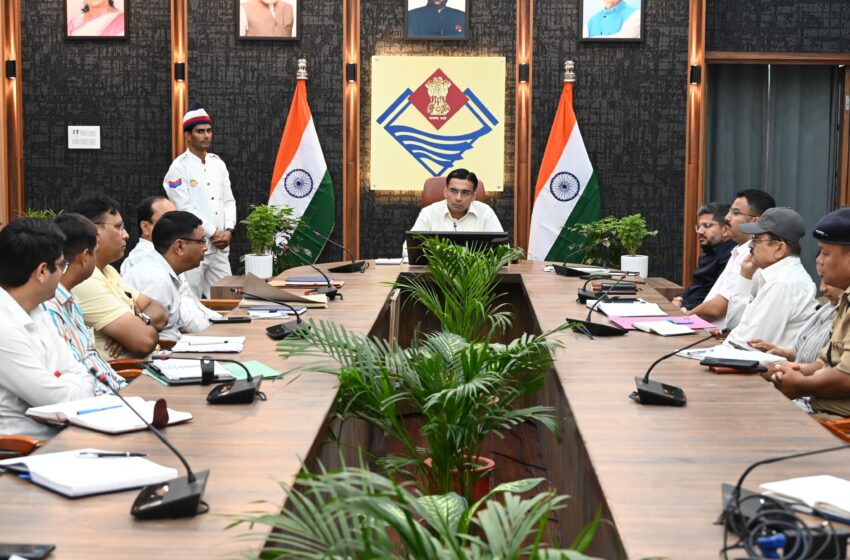  यूपी में बर्ल्ड फ्लू की पुष्टि के बाद देहरादून जिला प्रशासन अलर्ट।