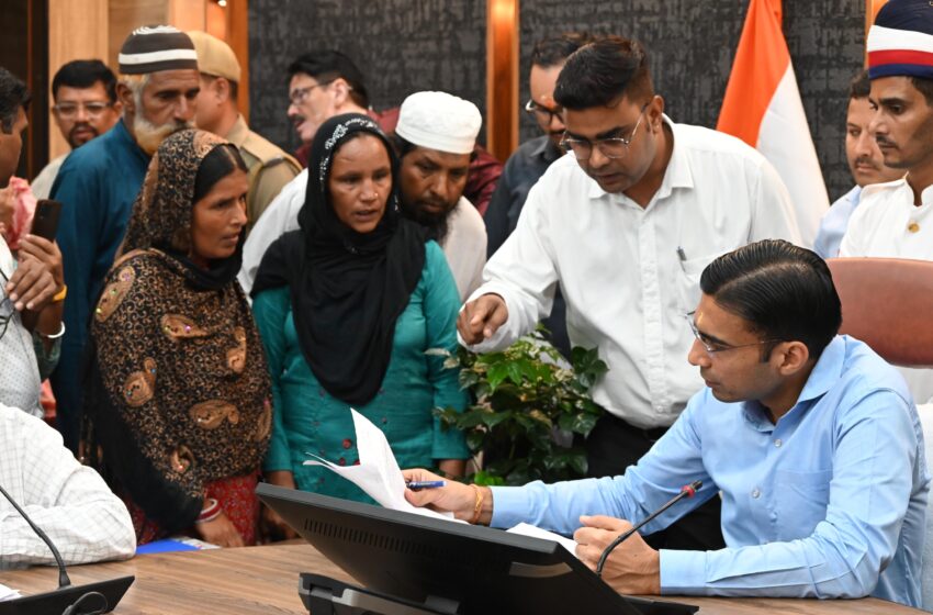  इधर शिकायत; उधर एक्शन; त्वरित कार्यवाही जिला प्रशासन की कार्यशैली में अब है शुमार।