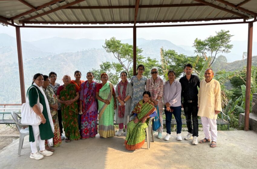 पौड़ी जिले के मसाण गांव की अवनि नौटियाल ने कोट ब्लॉक के 6 गांवों में फील्ड-रिसर्च कर जल जीवन मिशन के कार्यान्वयन की स्थिति का मूल्यांकन किया।
