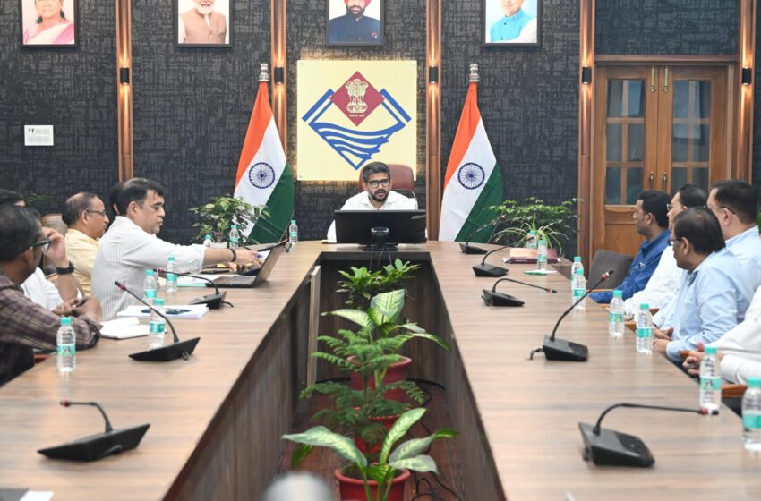  सीडीओ ने की टीबी उन्मूलन कार्यक्रम की समीक्षा, टीबी उन्मूलन हेतु सघन अभियान चलाने के दिए निर्देश।