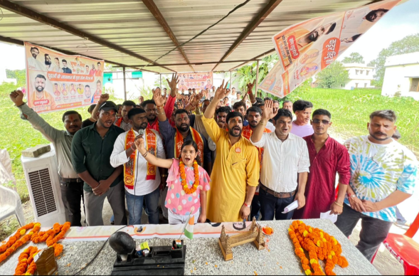  प्रदेश अध्यक्ष उत्तराखंड युवा सेना सागर रघुवंशी अध्यक्षता में बैठक सम्पन्न हुई ।