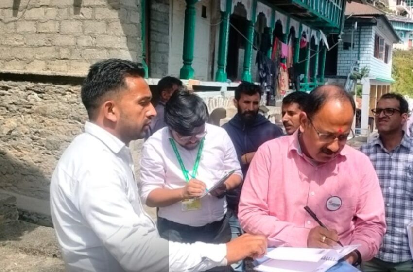  जनजाति कार्य मंत्रालय भारत सरकार के अधिकारी ने चकराता के मोहना गांव में किया ‘आदि सेवा केंद्र का उद्घाटन।