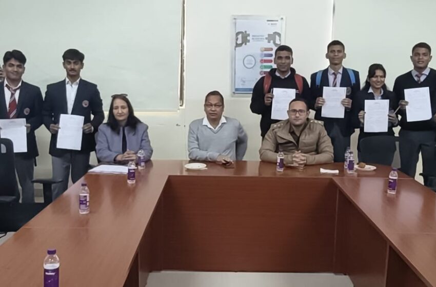  ड्ग्स के खिलाफ जिला प्रशासन सख्तः ग्राफिक एरा यूनिवर्सिटी में की गई सैकड़ों छात्रों की टेस्टिंग।