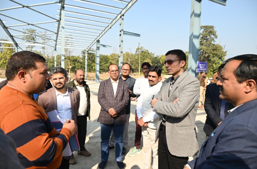  पर्यावरण संरक्षण की पहल, लाल पानी में निर्माणधीन एकीकृत ठोस अपशिष्ट प्लांट का डीएम ने किया स्थलीय निरीक्षण।