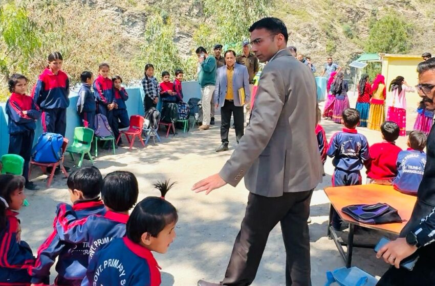  जिलाधिकारी सविन बसंल द्वारा जिले में शिक्षा व्यवस्था को सुदृढ़ एवं सर्वसुलभ बनाने की दिशा में जिला प्रशासन द्वारा निरंतर प्रभावी कदम उठाए जा रहे हैं।