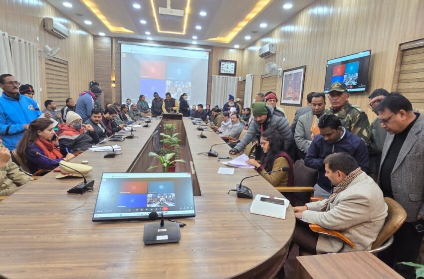  अपर जिलाधिकारी वित्त एवं राजस्व के.के. मिश्रा की अध्यक्षता में जनता दर्शन कार्यक्रम का आयोजन किया गया।