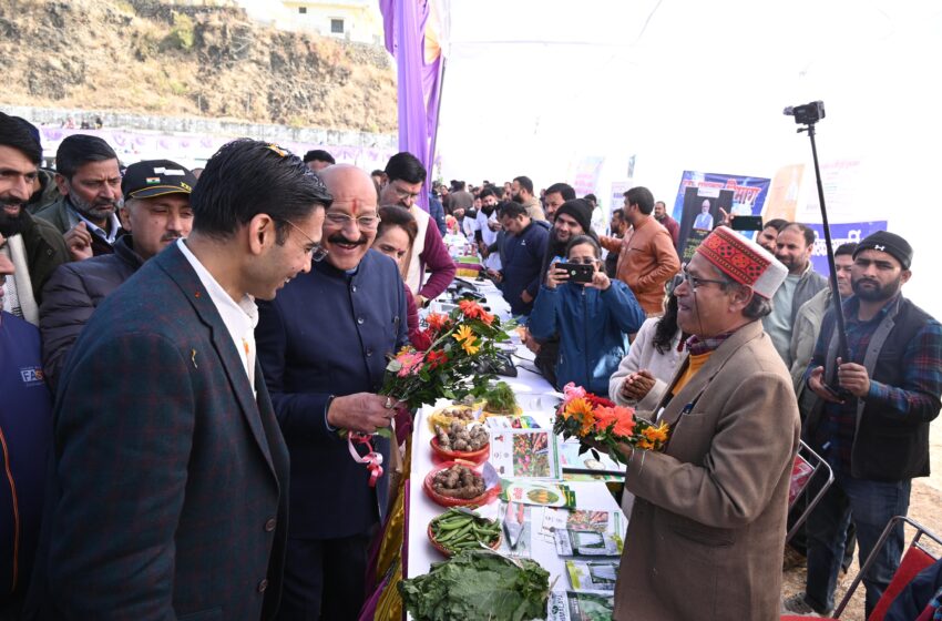  सरकार आपके द्वारः सुदूरवर्ती न्याय पंचायत पंजीटिलानी में प्रभारी मंत्री ने सुनी जन समस्याएं।