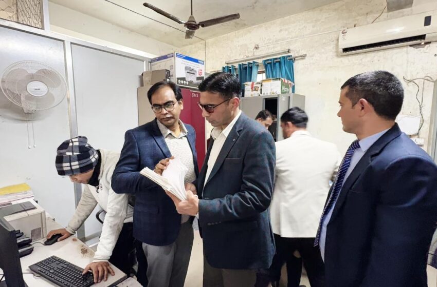  जिलाधिकारी सविन बंसल की संस्तुति पर उप निबन्धक ऋषिकेश निलम्बित, मुख्यालय सम्बद्ध; अनुशासनात्मक कार्यवाही प्रारम्भ।