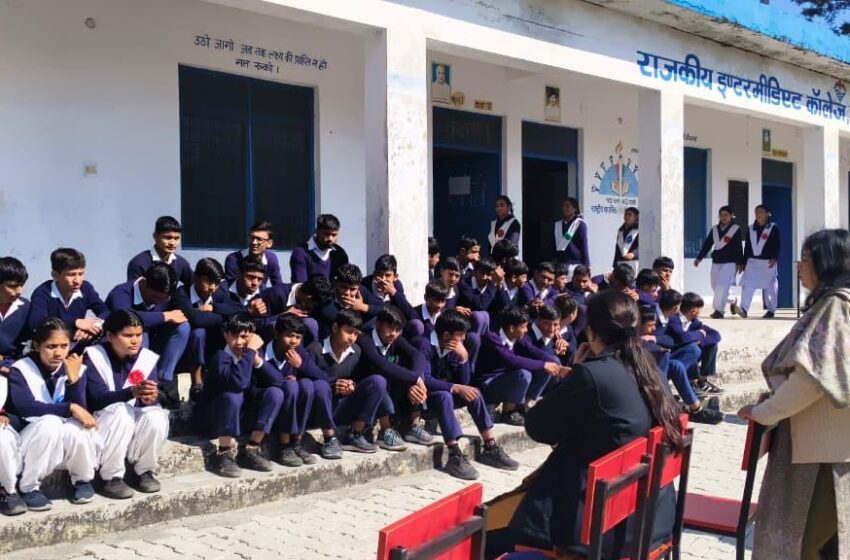  डीएम सविन बंसल के निर्देशन में रायपुर क्षेत्र के विद्यालयों में बाल अधिकारों पर चलाया जागरूकता अभियान।