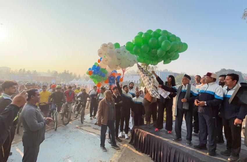  फिट इंडिया संडे ऑन साइकिल: देहरादून 61वें संस्करण में फिटनेस, प्रकृति और सामुदायिक भावना की सुबह की सवारी करता है।