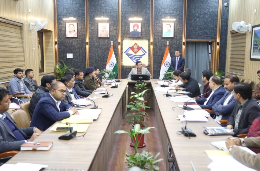  चारधाम यात्राः ‘अतिथि देवो भवः’ के भाव से होगा श्रद्धालुओं का भव्य स्वागत, देहरादून प्रशासन की व्यापक तैयारियां शुरू।