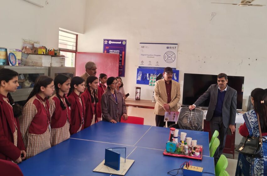  संयुक्त सचिव डॉ. महेन्द्र कुमार ने देहरादून के पीएम श्री विद्यालयों का किया निरीक्षण।