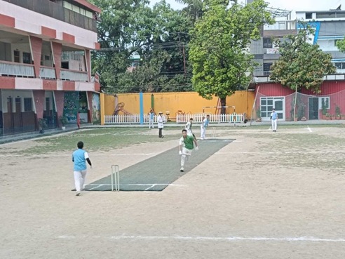  15वां रोहिताश सिंह मेमोरियल इंटर हाउस ब्वॉयज सुपर आठ क्रिकेट टूर्नामेंट 2026 का हुआ शुभारंभ।