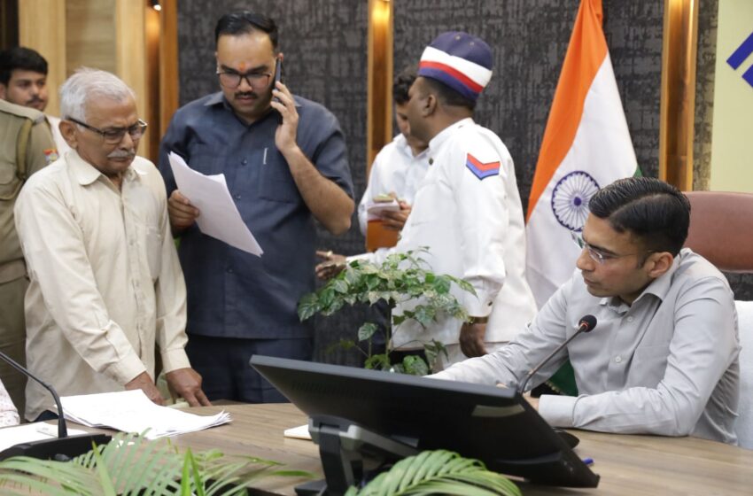  भूमि विवाद प्रकरण में डीएम के हस्तक्षेप से वर्षों से लटके भूमि सीमांकन पूर्ण।