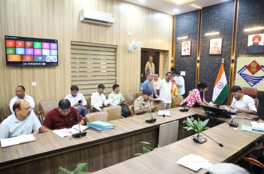  जिलाधिकारी डॉ. आशीष चौहान की अध्यक्षता में लगाया समाधान दिवस।