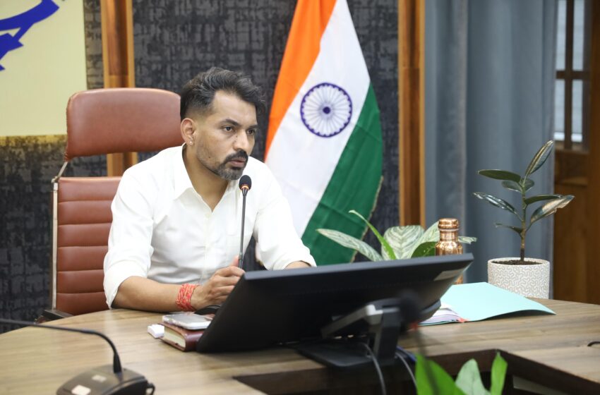  जिलाधिकारी डॉ0 आशीष चौहान ने लाल पुल में बस दुर्घटना की मजिस्ट्रियल जांच के आदेश जारी किए।