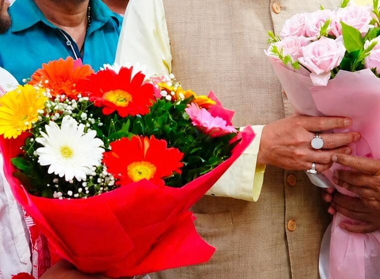  शिक्षको के प्रतिनिधिमंडल ने मुख्यमंत्री पुष्कर सिंह धामी से भेंट की।