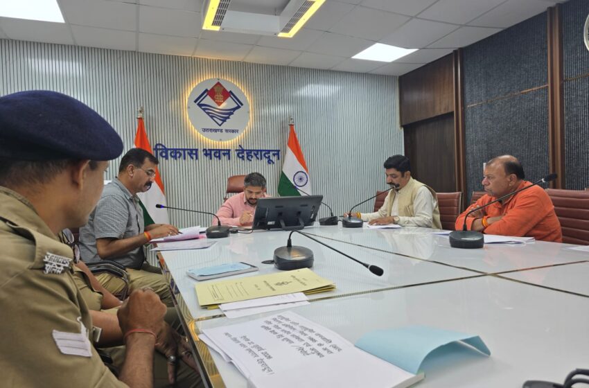  अनुसूचित जाति-जनजाति अत्याचार निवारण मामलों की समीक्षा, समयबद्ध सहायता पर जोर।