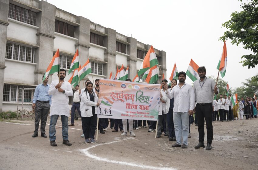  स्पर्श हिमालय विश्वविद्यालय में हर्षोल्लास के साथ मनाया गया स्वतंत्रता दिवस समारोह।