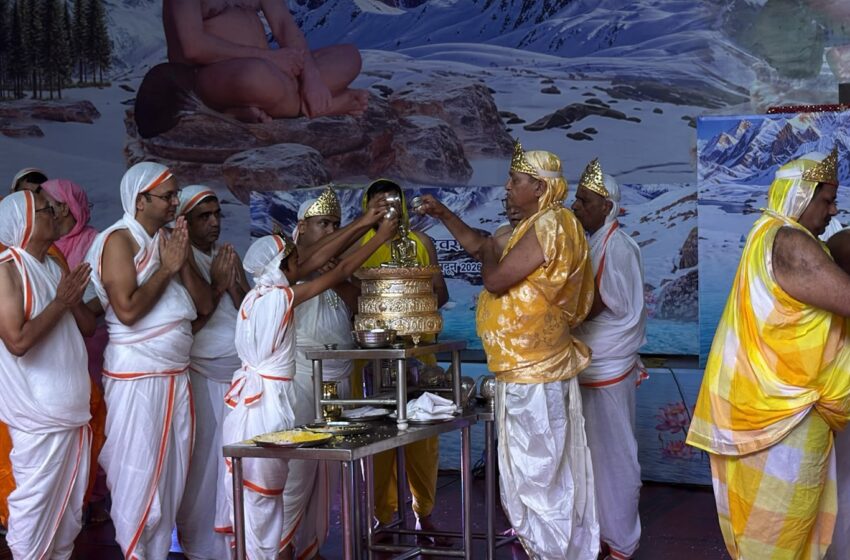  देहरादून में आर्यिका श्री पूर्णमति माताजी का 38वां दीक्षोत्सव धूमधाम से शुरू।