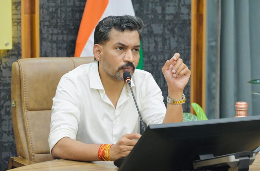  जिला प्रशासन के प्रयासों से 112 ड्रॉपआउट छात्राओं को स्कूल में मिला दाखिला।