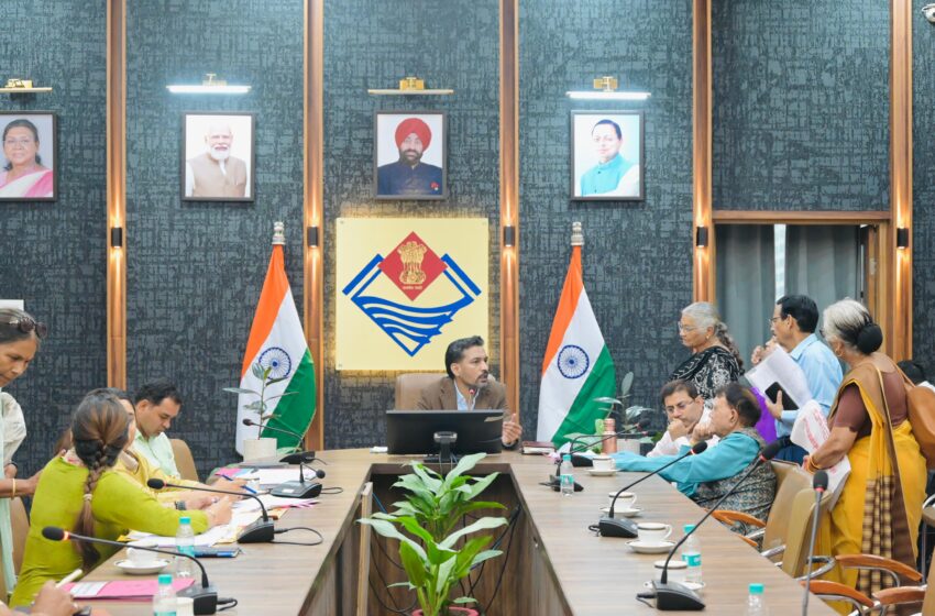  राज्य आंदोलनकारियों के चिन्हीकरण समिति की बैठक सौहार्दपूर्ण माहौल में हुई सम्पन्न।